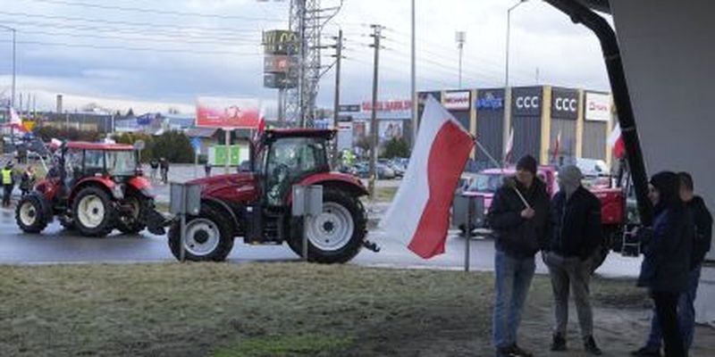 На украинско-польской границе замедлено движение грузовых автомобилей: детали