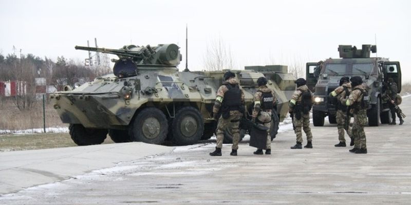 Под Киевом спецназовцы тренировались предотвращать диверсии и теракты
