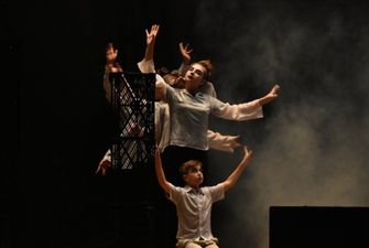 В Каменце-Подольском пройдет театральный фестиваль «Комора»: что покажут
