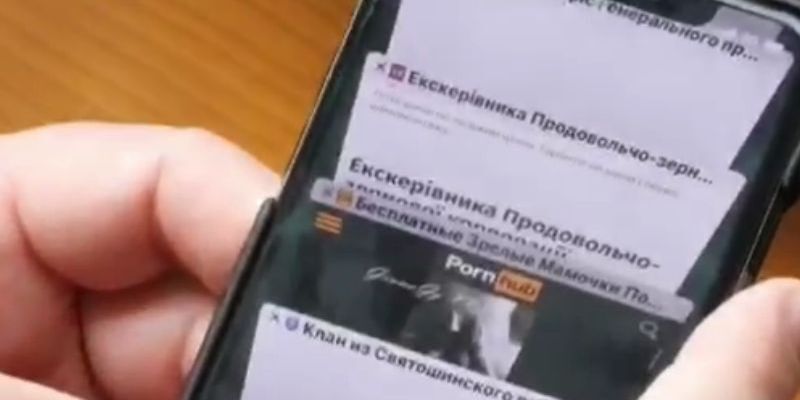 Новый скандал в Раде: нардеп засветил порносайт во вкладках смартфона - подробности