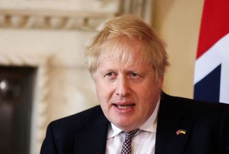 "Ошеломлен и потрясен": Борис Джонсон сложил депутатские полномочия, – BBC