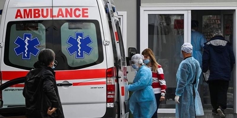В Тернополе подросток попал в больницу после удара током от домофона