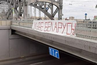 В Беларуси завод БелАЗ вышел на забастовку