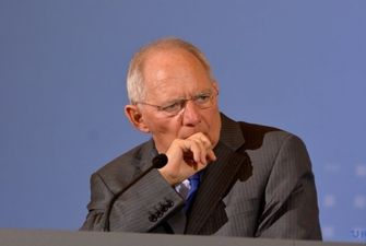 Экс-президент Бундестага признал ошибки Германии в отношениях с рф