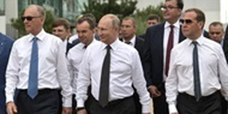 В России обдумывают замену Путина - BI