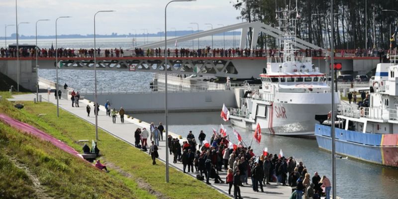 В Польше открыли судоходный канал в обход россии