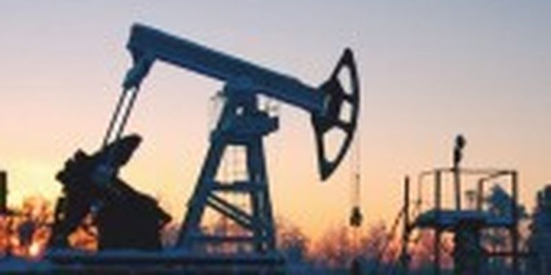 Ціни на нафту підскочили на повільному відновленні видобутку в США