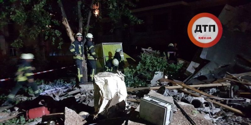 ГСЧС о последствиях взрыва в Киеве: жертв и пострадавших нет