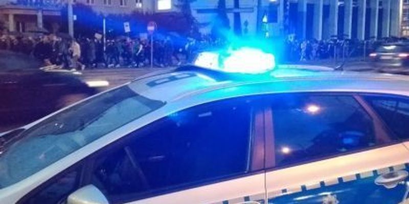 "Був дуже збуджений і агресивний": у Польщі українець відкусив жінці шматок вуха і вкрав її авто