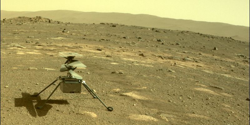 NASA снова пишет историю: на Марсе готов подняться в небо первый управляемый вертолет