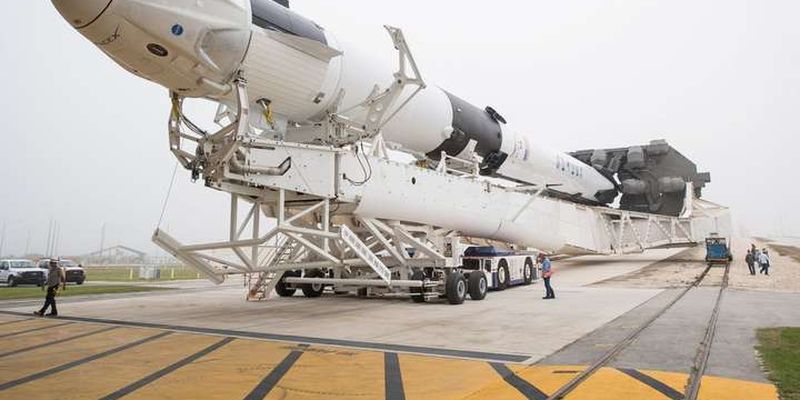 Ілон Маск хоче підірвати ракету Crew Dragon, – New York Times