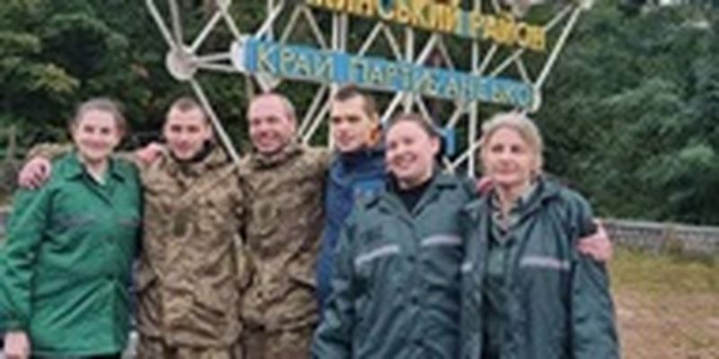 Украина вернула из плена четырех защитников Мариуполя и двух гражданских