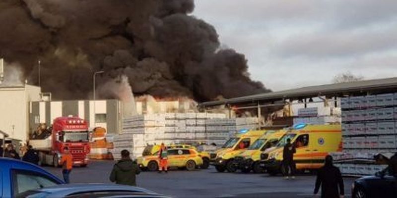 В Латвии горел американский завод по производству беспилотников, поставлявших в Украину: видео