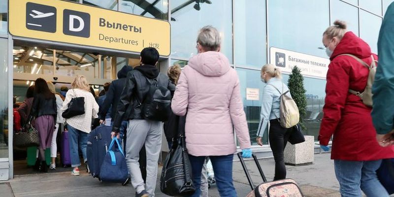 Майские праздники без россиян: Москва приостановила авиасообщение с Турцией