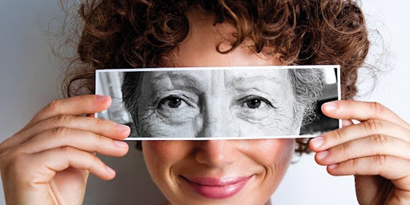 Проверьте себя: 5 тревожных сигналов, что вы стареете душой быстрее тела