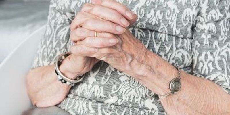 106-річна жінка, яка не знає причин свого довголіття, дала пораду молоді: що вона сказала