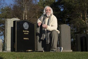 В Шотландии 75-летний мужчина обнаружил свое надгробие на городском кладбище