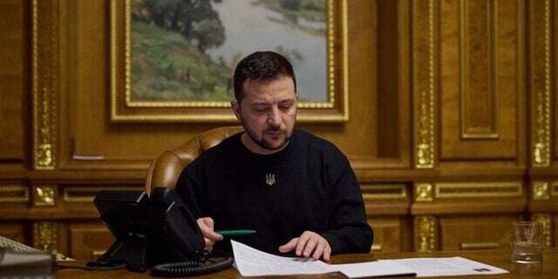 Зеленський підписав закон про посилення відповідальності для військовослужбовців за непокору