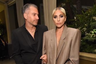 Леди Гага снова общается с бывшим женихом