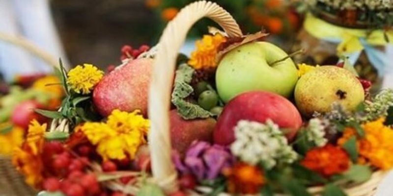 Яблочный Спас: традиции, запреты и приметы праздника