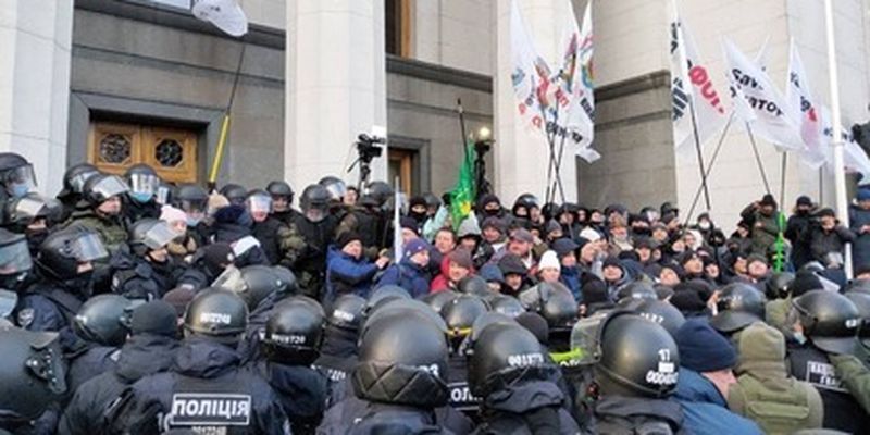 Митинг ФОПов под Радой: в полиции назвали число пострадавших