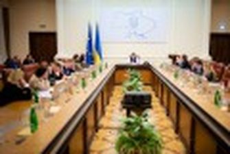 67% украинцев против закрытых заседаний Кабмина, - соцопрос