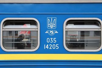 На зимові свята "Укрзалізниця" призначила додаткові рейси поїзда "Чотири столиці"