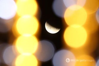 Кровавое лунное затмение: появились фантастические фото и видео