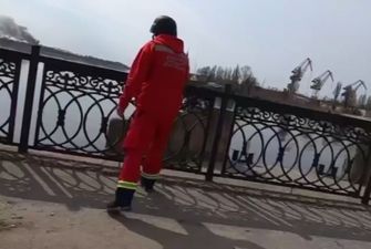 Двое успели переплыть реку, один погиб: ВС РФ ударили по плавням в Херсоне