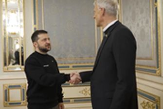 Зеленский провел встречу с премьером Латвии