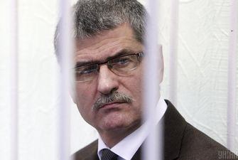 Суд отпустил главу СБУ, который командовал зачисткой Евромайдана