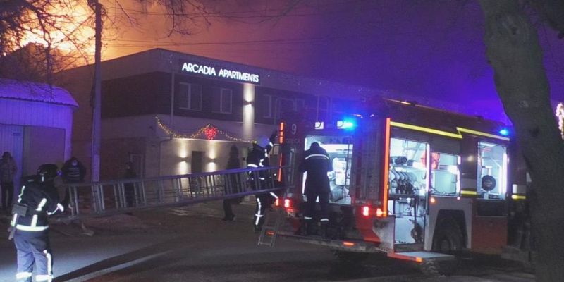 Пожар в частном отеле Одессы: число жертв возросло