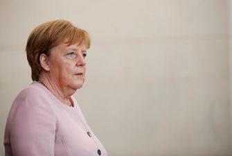 Меркель висловила занепокоєність через намагання Росії вплинути на європейську політику