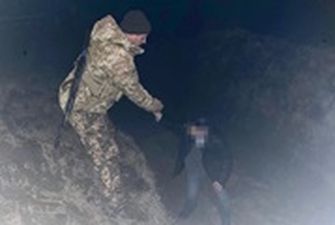 Уклонист упал в трехметровый ров у границы с Молдовой - ГПСУ
