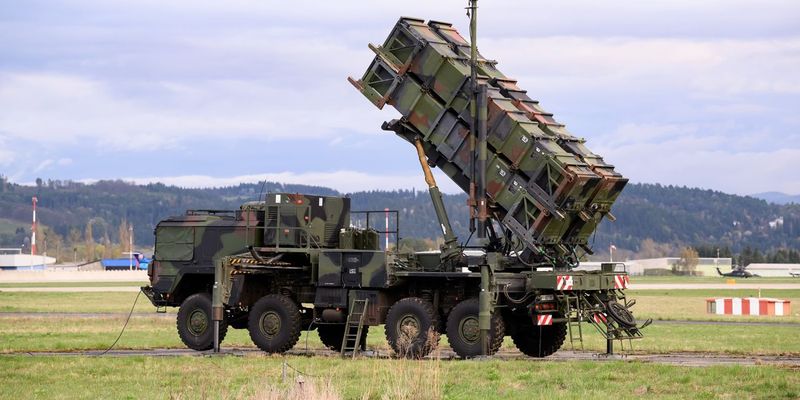Ракеты для Patriot и не только: стало известно, какое вооружение передаcт Украине Испания