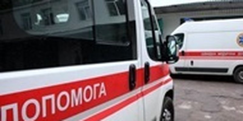 СМИ: Мужчина выпрыгнул из окна военкомата в Черновцах