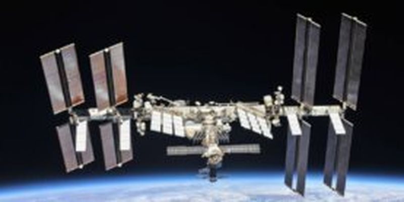 Астронавту NASA придется провести целый год на орбите из-за поломки российского корабля