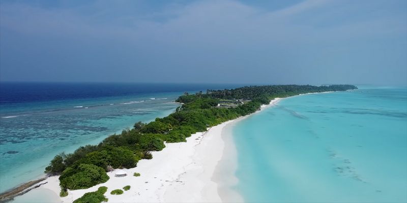 Доступные Мальдивы: как поехать на райские острова не за все деньги мира?