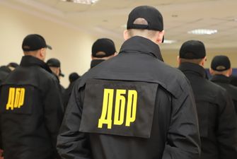 "Украинское ФБР" о работе за месяц: больше всего задержанных - из полиции