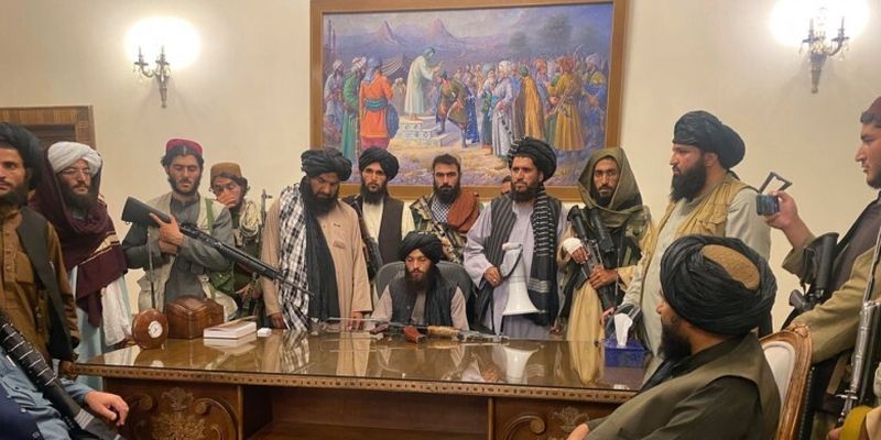 Талибан добивается от США исключения своих представителей из списка террористов