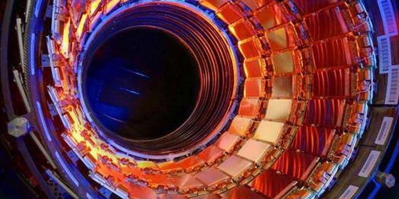 Ученые из Женевы разрабатывают супермощный коллайдер