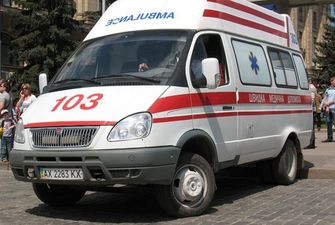 В Киеве Skoda задавила женщину-пешехода: водитель искал место для парковки
