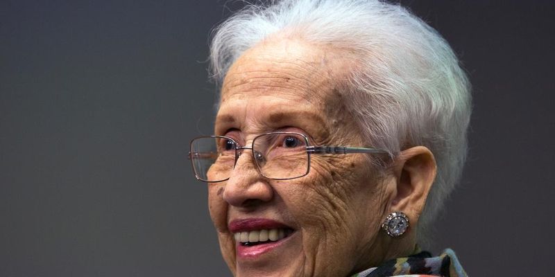 Фрейлина "королевы наук": в США умерла старейший математик NASA
