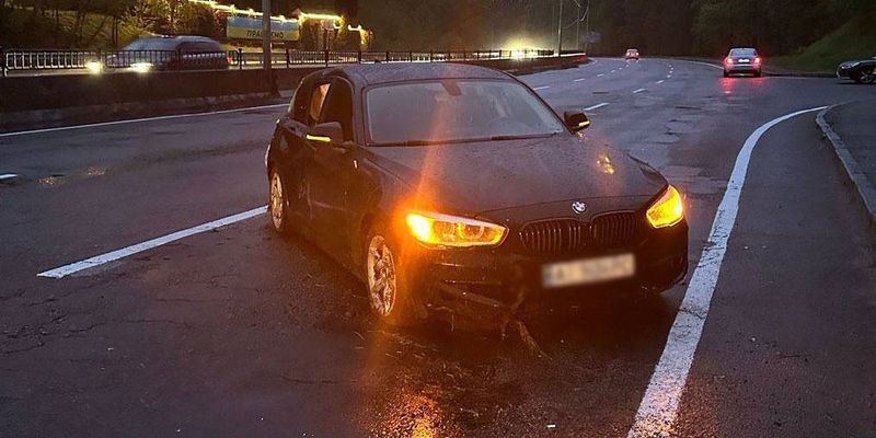 Сбил насмерть женщину и травмировал мужчину на Оболони в Киеве: водителю BMW сообщили о подозрении. Фото