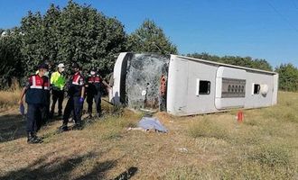 В Турции туристический автобус попал в ДТП: пострадали 35 украинцев, водитель погиб