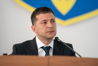 Зеленський підписав закон про викривачів корупції