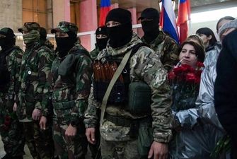 Благодаря семье и пропаганде: СМИ опознали вернувшихся с войны в Украине ОМОНовцев