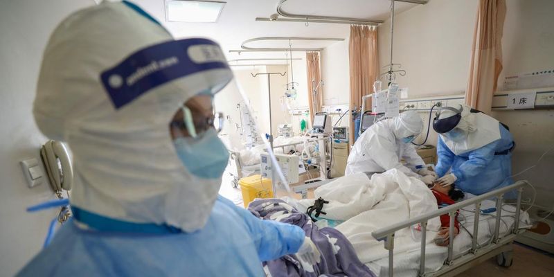 Головний лікар госпіталю в китайському Ухані помер від коронавірусу