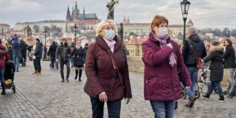 Заболел даже мер Праги: Чехию охватила невиданная с 1963 года вспышка коклюша
