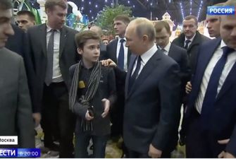 "Надоели эти клоуны!" Путина разгромили за пиар на ребенке из детдома. Видео